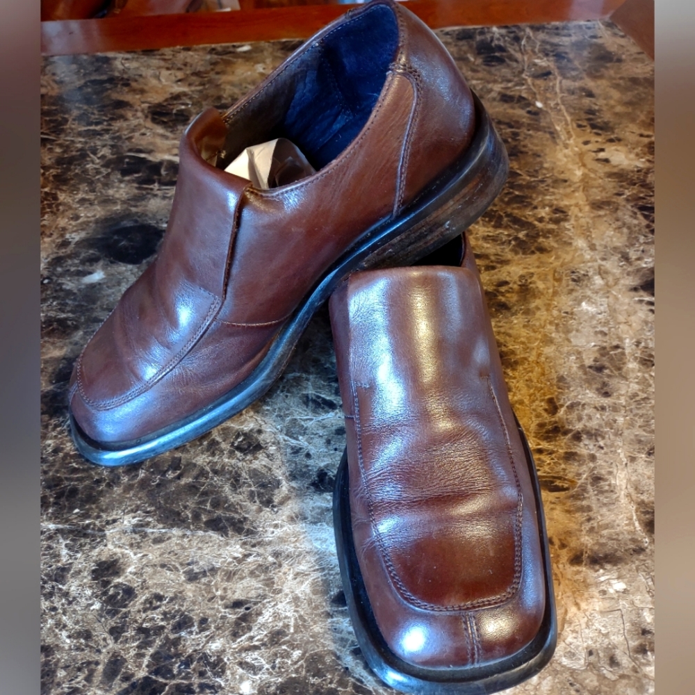 Kenneth Cole Men's Oxford/Loafers